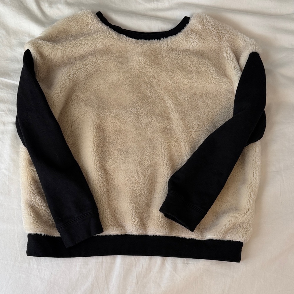 Cozy Two-Tone Women's Sweater | Women’s Large
